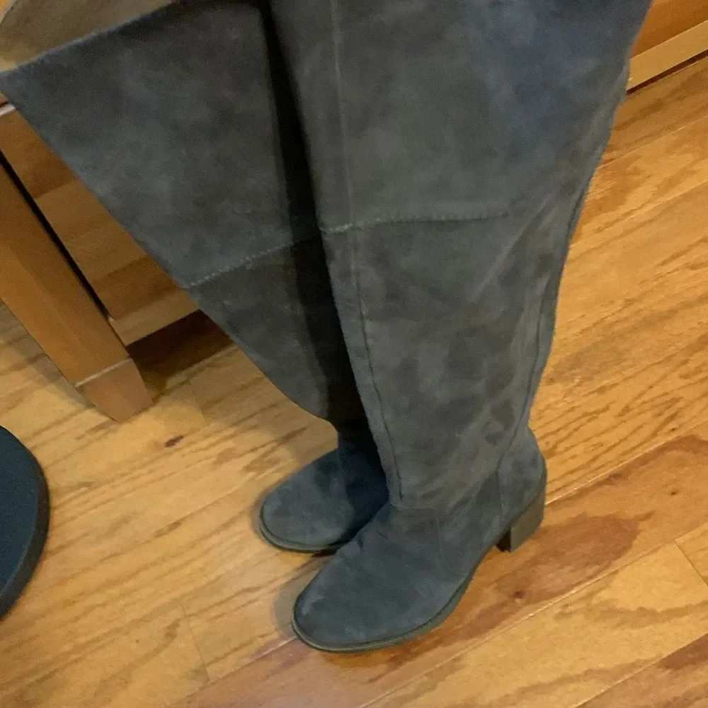 Lucky Brand Size 6 gray suede Rayla over the knee riding boot.